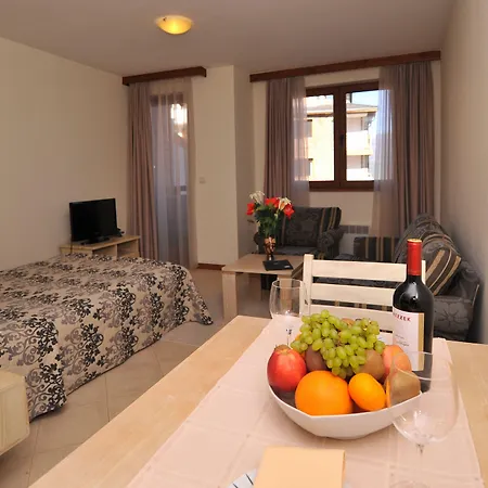 Aparthotel Pirin Golf & Country Club Complex