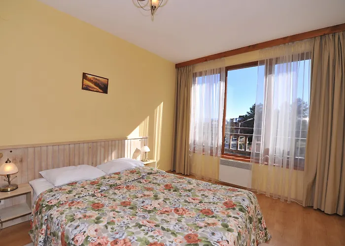 Apartahotel Pirin Golf & Country Club Complex 4*