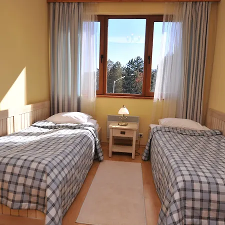 Lägenhetshotell Pirin Golf & Country Club Complex 4*