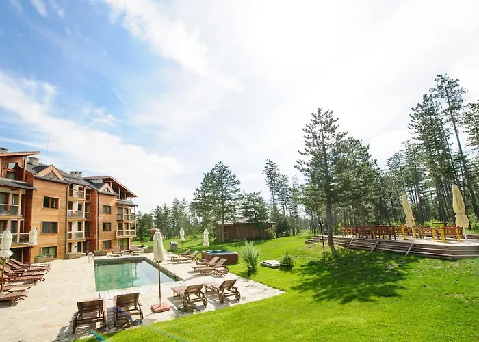 Pirin Golf & Country Club Complex 아파트호텔 반스코