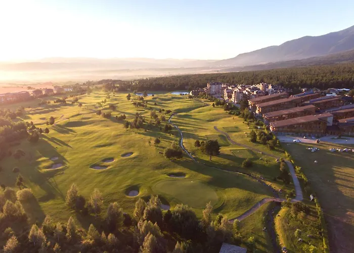 아파트호텔 Pirin Golf & Country Club Complex 4*