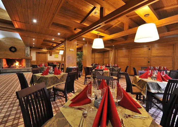 Lägenhetshotell Pirin Golf & Country Club Complex 4*